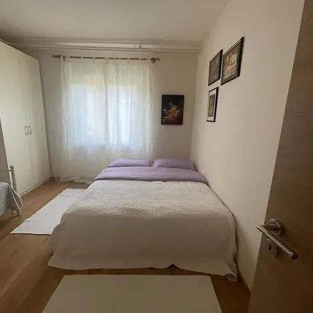 Marco 2 *